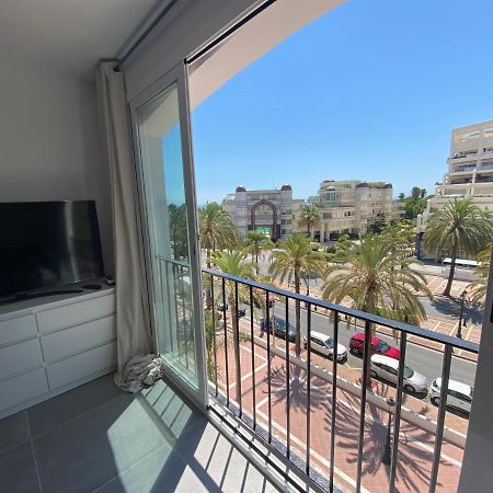 Jardines Del Puerto Apartment Marbella Exterior photo