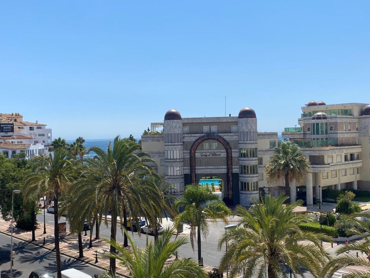 Jardines Del Puerto Apartment Marbella Exterior photo